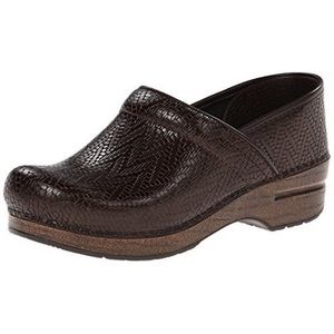 Dansko Women's Professional Mule, Brown Woven